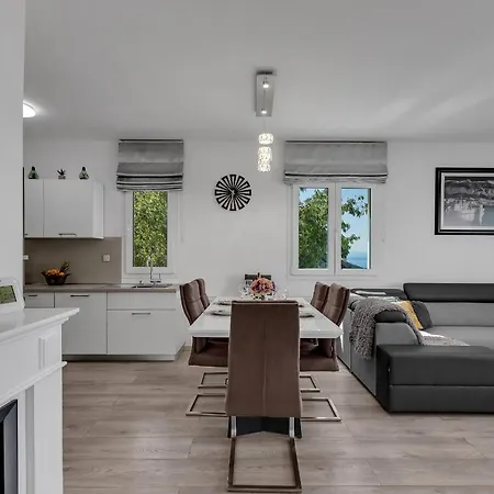 Apartment Apricus *