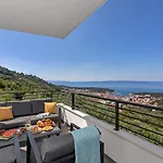 Apricus Apartment