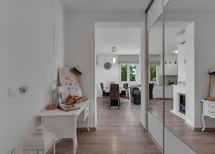 Apartment Apricus Makarska