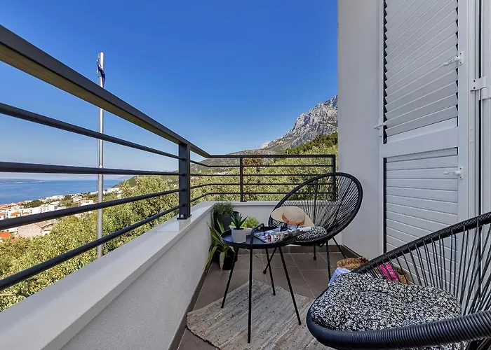 Apricus Apartment Makarska