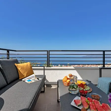 Lägenhet Apricus Makarska